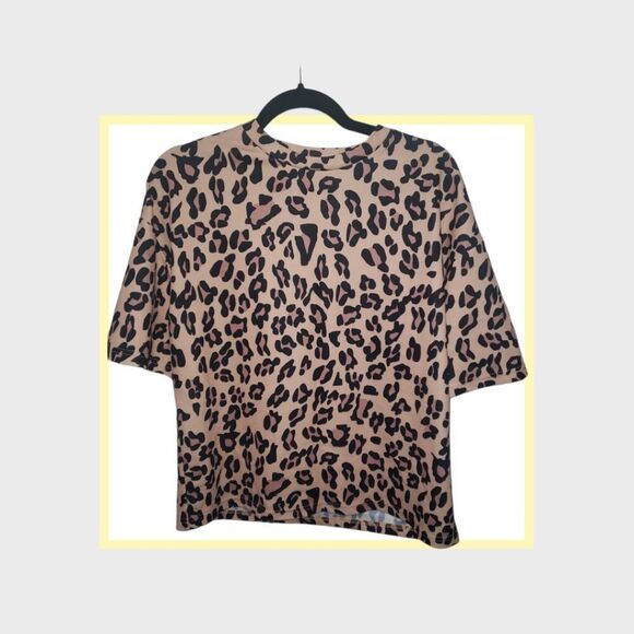 Women's Oversized Cheetah Shirt Blouse Size 6 - Picture 1 of 6